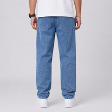 Men's Loose-Fit Wide-Leg Stretch Jeans
