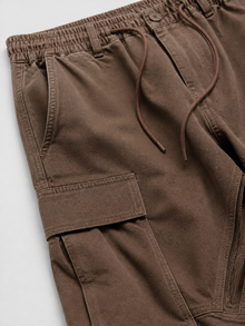 Men's Relaxed-Fit Cargo Pants with Drawstring Waist