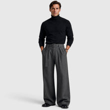 Men's Pleated Straight Leg Dress Pants