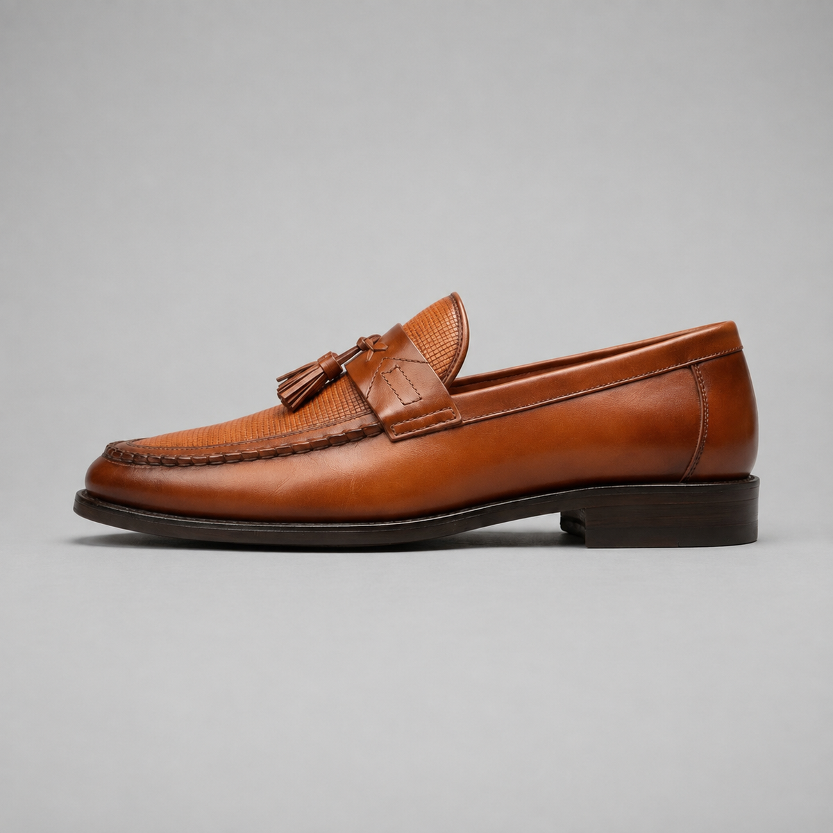 Rowenfield Men's Woven Tassel Slip-On Loafers