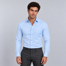 Rowenfield Men's Wrinkle-Free Formal Shirt – Heaven Blue – front